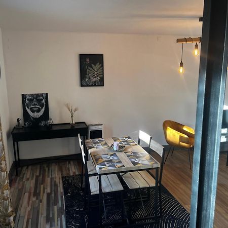 Nid Douceur Et Douillet Proche Le Pal Villa Diou  Buitenkant foto