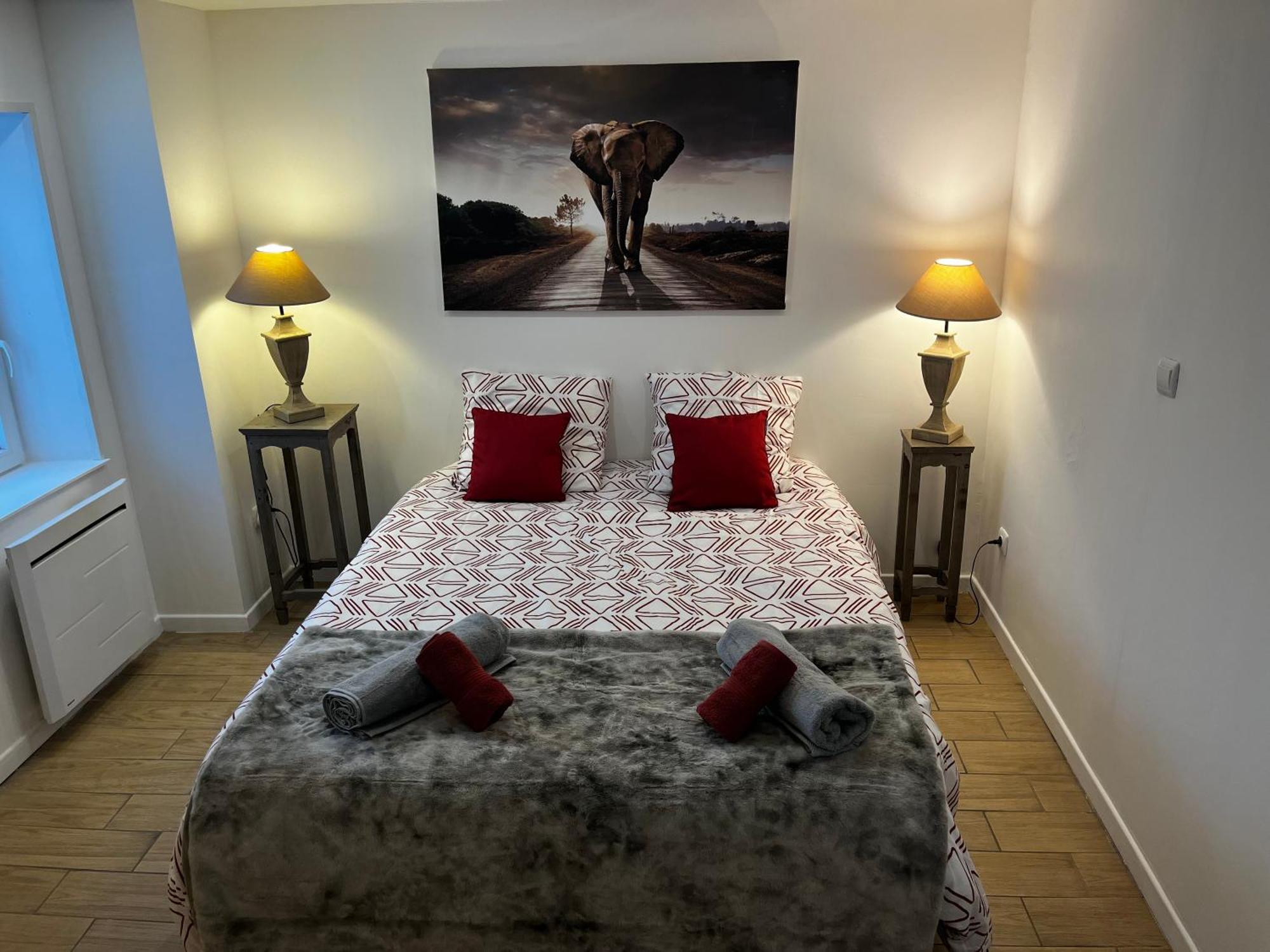 Nid Douceur Et Douillet Proche Le Pal Villa Diou  Buitenkant foto